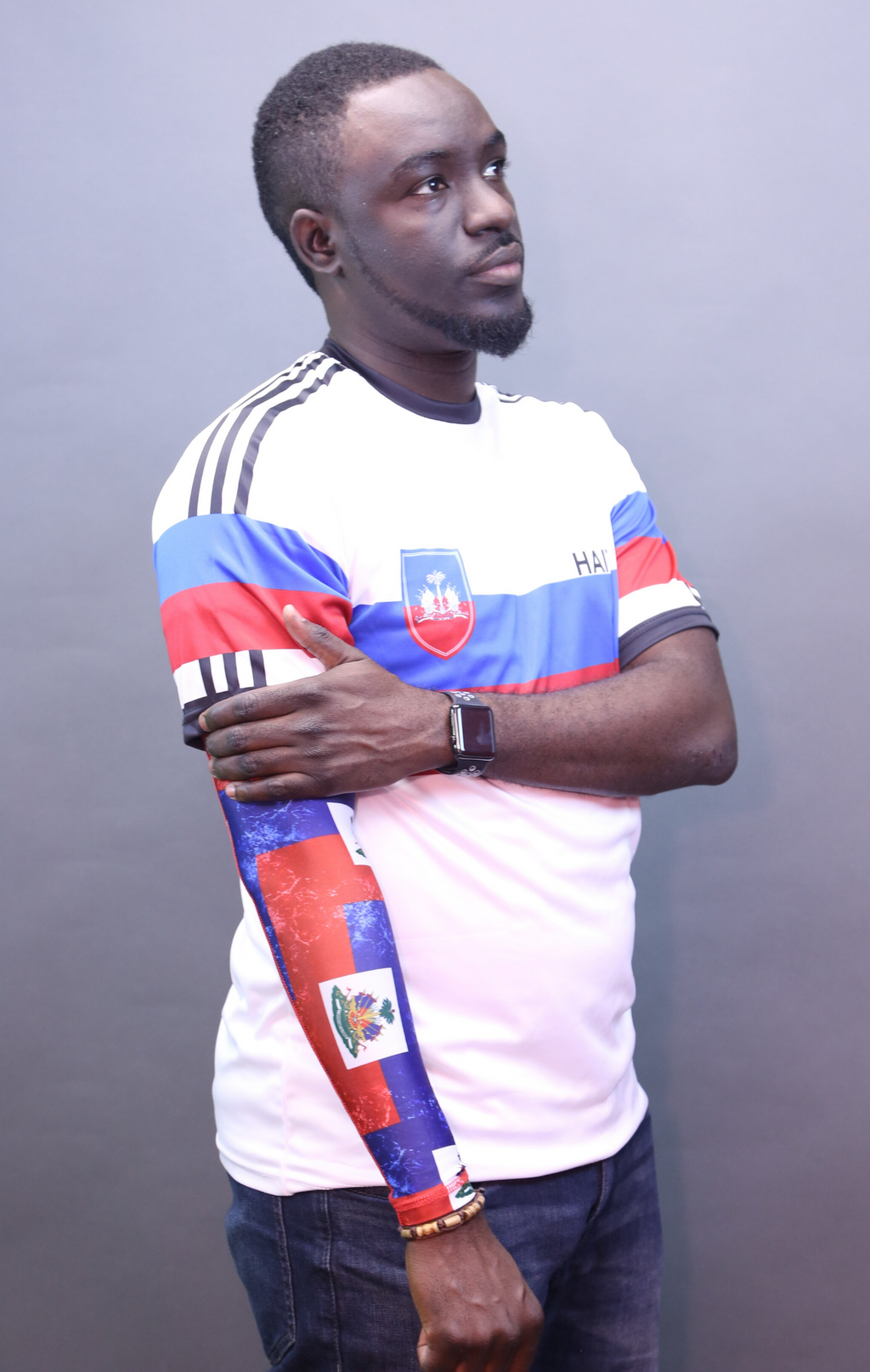 One Flag Nation™ Replica Unofficial Vintage White Jersey_  Man Side-view
